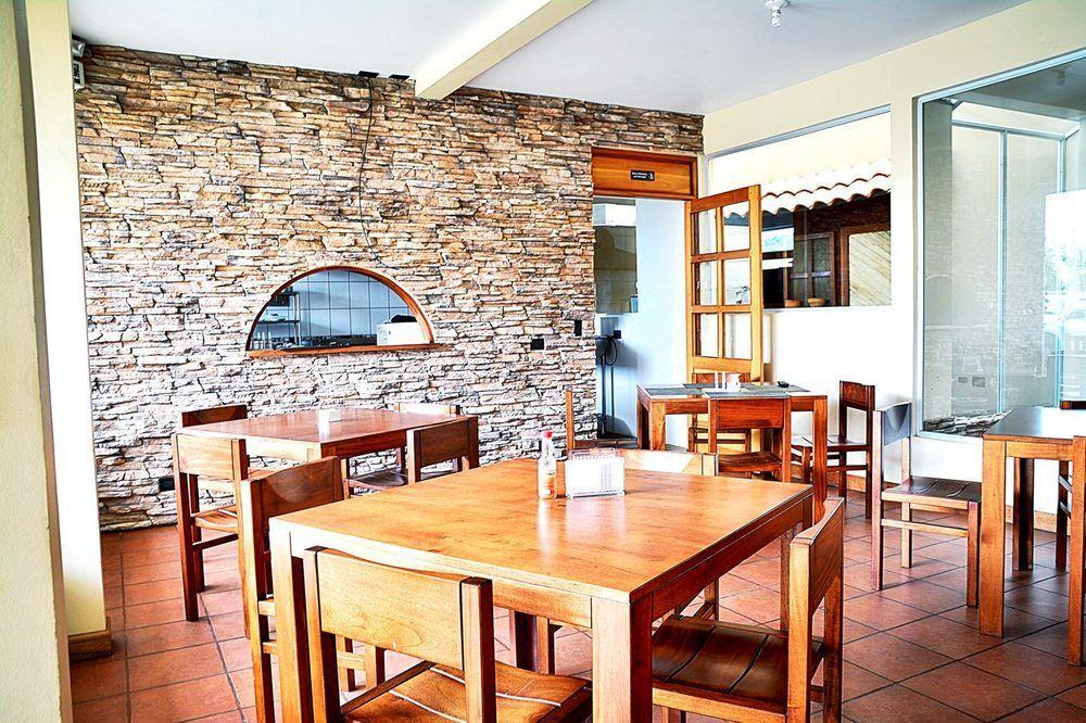 Hotel La Villa Quesada  Ngoại thất bức ảnh