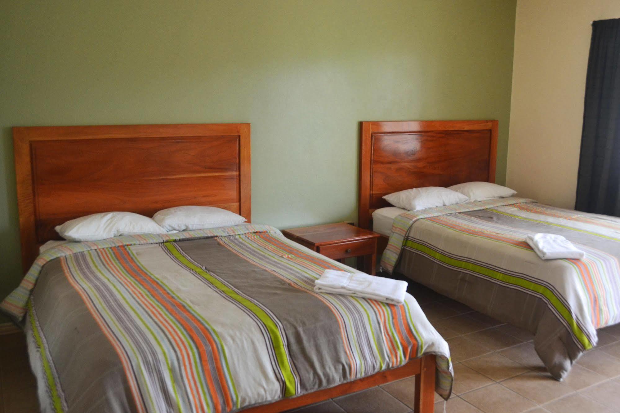 Hotel La Villa Quesada  Ngoại thất bức ảnh